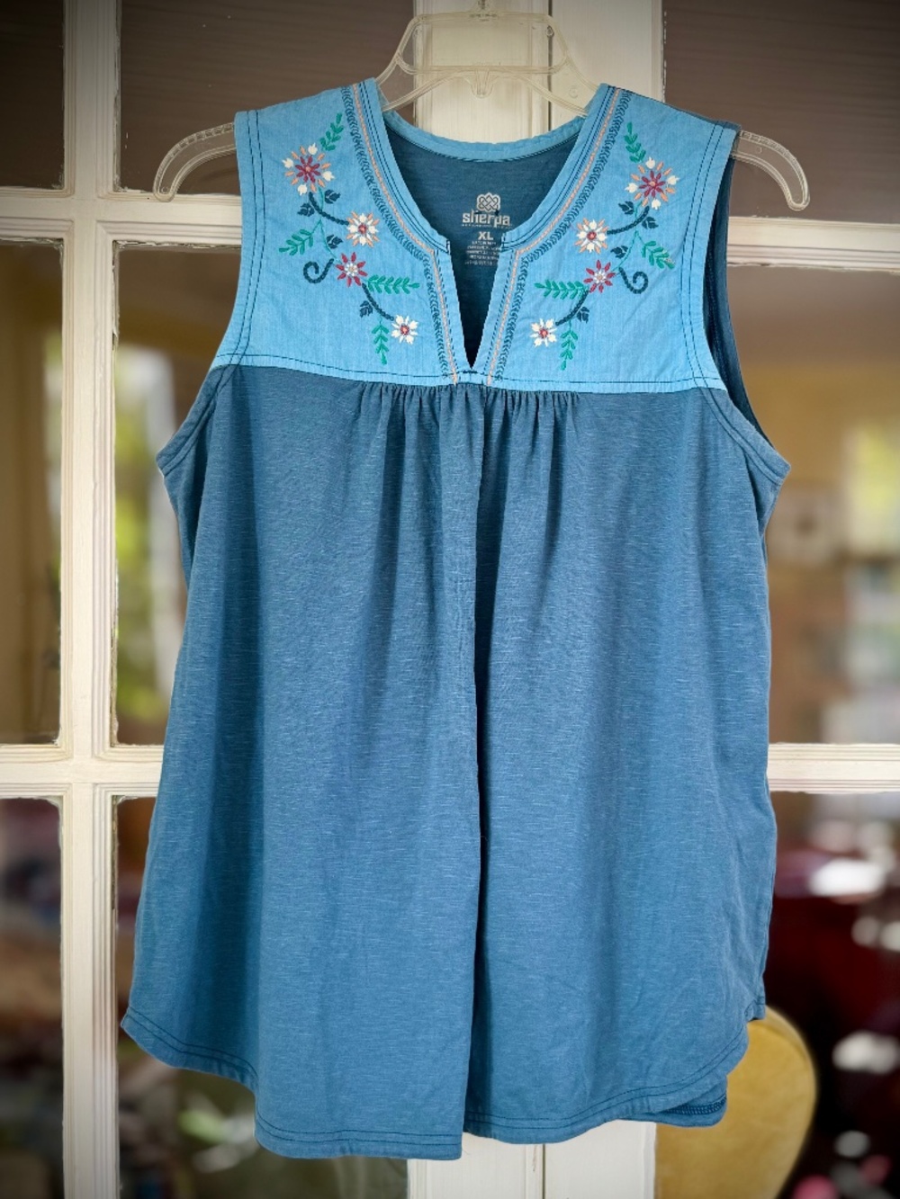 SHERPA Adventure Gear Shaanti embroidered Tilicho blue Top XL